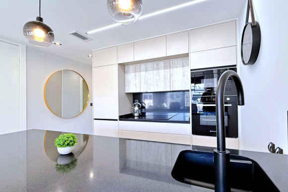 Herverkoop - Appartement  - Orihuela Costa - Punta Prima