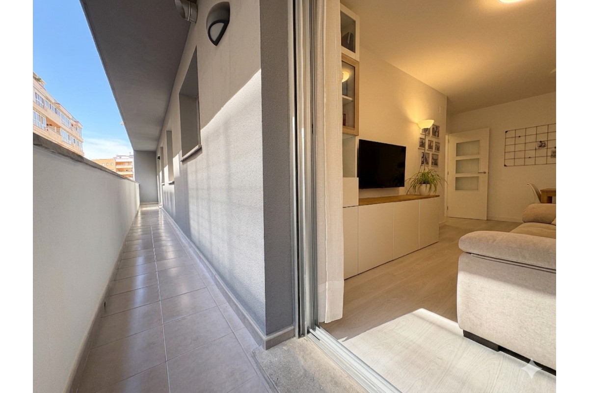 Herverkoop - Apartment / flat - Denia - Center