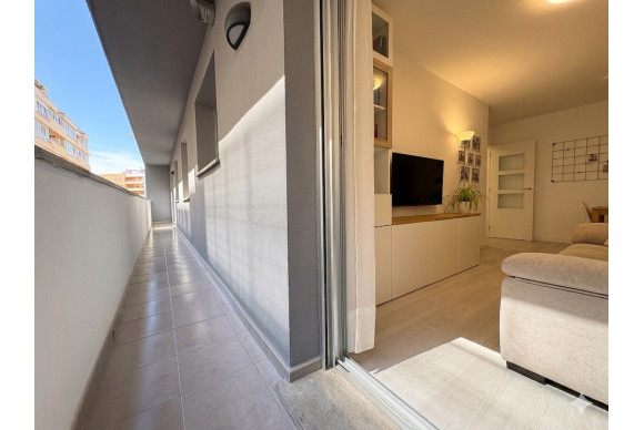 Herverkoop - Apartment / flat - Denia - Center