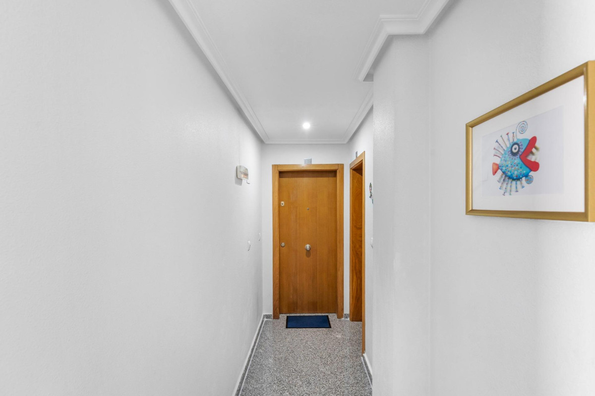 Resale - Apartment  - Torrevieja - torrevieja