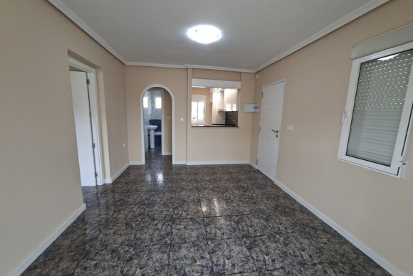 Herverkoop - Appartement  - Orihuela Costa - Punta Prima