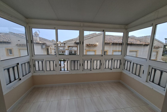 Herverkoop - Appartement  - Orihuela Costa - Punta Prima