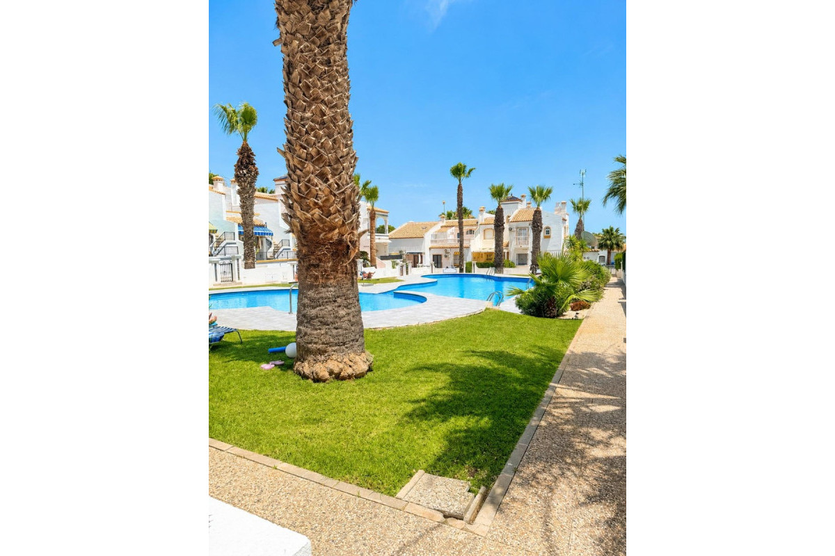 Herverkoop - Appartement  - Orihuela Costa - Los Dolses