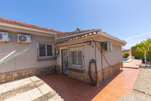 Herverkoop - Villa - Rojales - Centro de la Ciudad Quesada