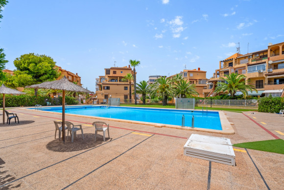 Herverkoop - Appartement  - Torrevieja - Torrevieja - Aguas Nuevas
