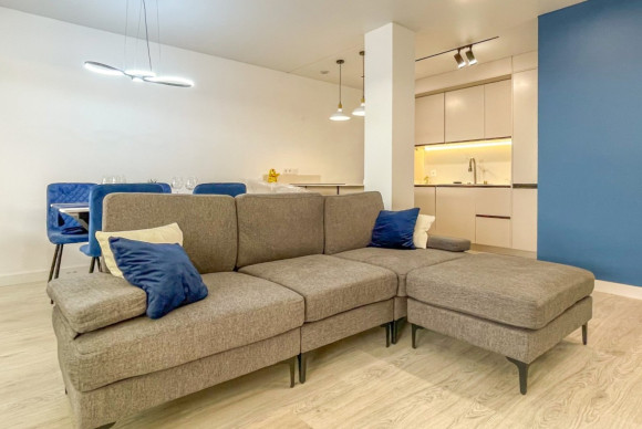 Reventa - Apartamento / piso - Torrevieja - El Acequión - Los Náufragos
