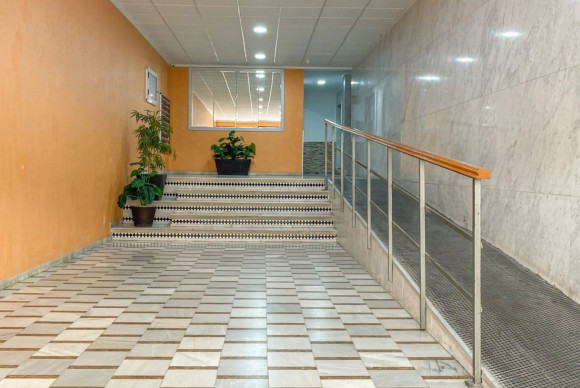 Resale - Apartment  - Torrevieja - El Acequión - Los Náufragos