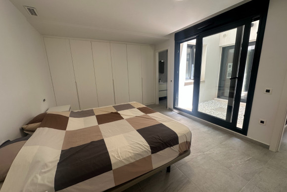 Reventa - Villa - San Miguel de Salinas - San Miguel Salinas
