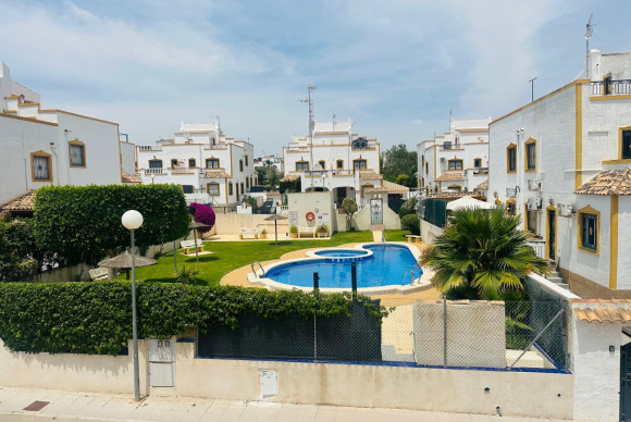 Resale - Townhouse - Orihuela Costa - Entre Naranjos Vistabella
