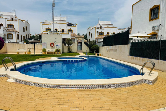 Resale - Townhouse - Orihuela Costa - Entre Naranjos Vistabella