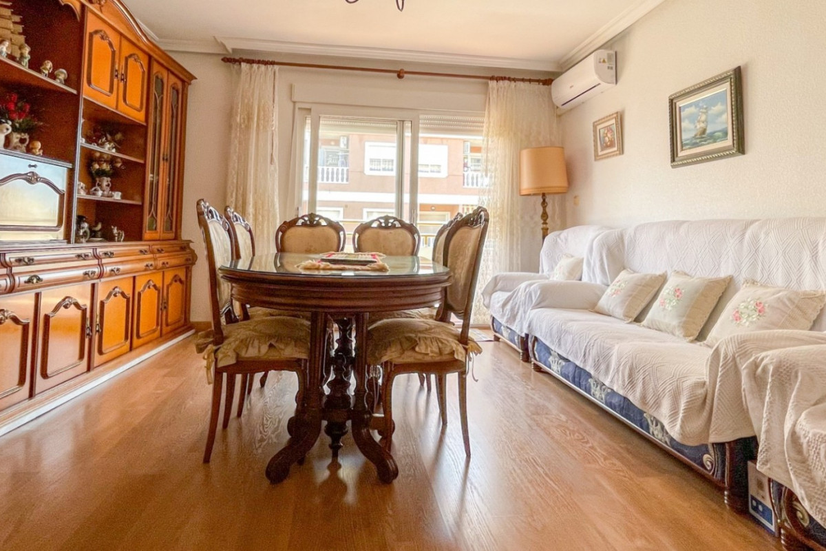 Herverkoop - Appartement  - Torrevieja - El Acequión - Los Náufragos