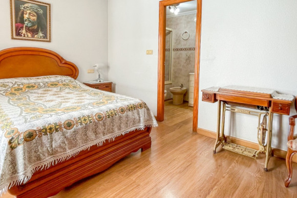 Herverkoop - Appartement  - Torrevieja - El Acequión - Los Náufragos
