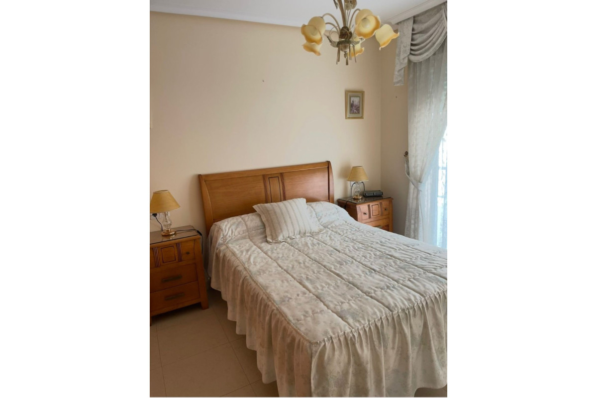 Herverkoop - Apartment / flat - Altea