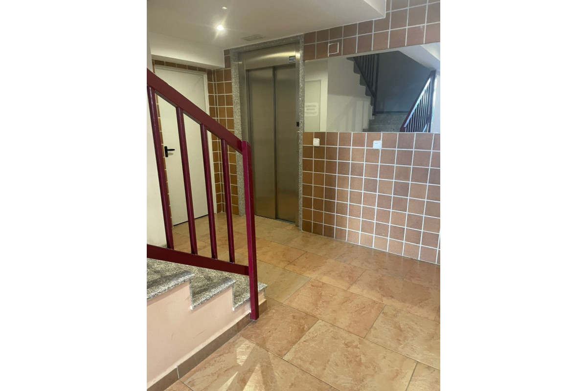 Herverkoop - Apartment / flat - Altea