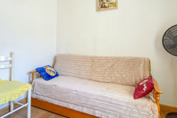Herverkoop - Appartement  - Torrevieja - Playa Acequion