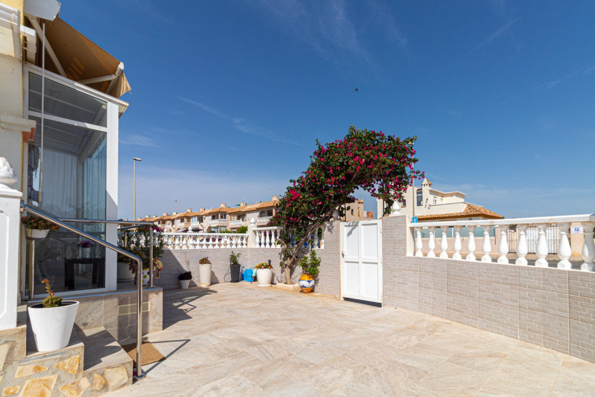 Resale - Terraced house - Orihuela Costa - La Regia