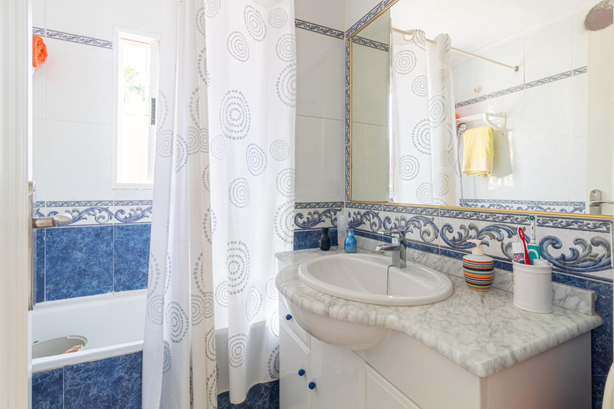 Resale - Terraced house - Orihuela Costa - La Regia
