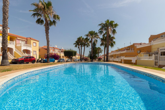 Resale - Terraced house - Orihuela Costa - La Regia