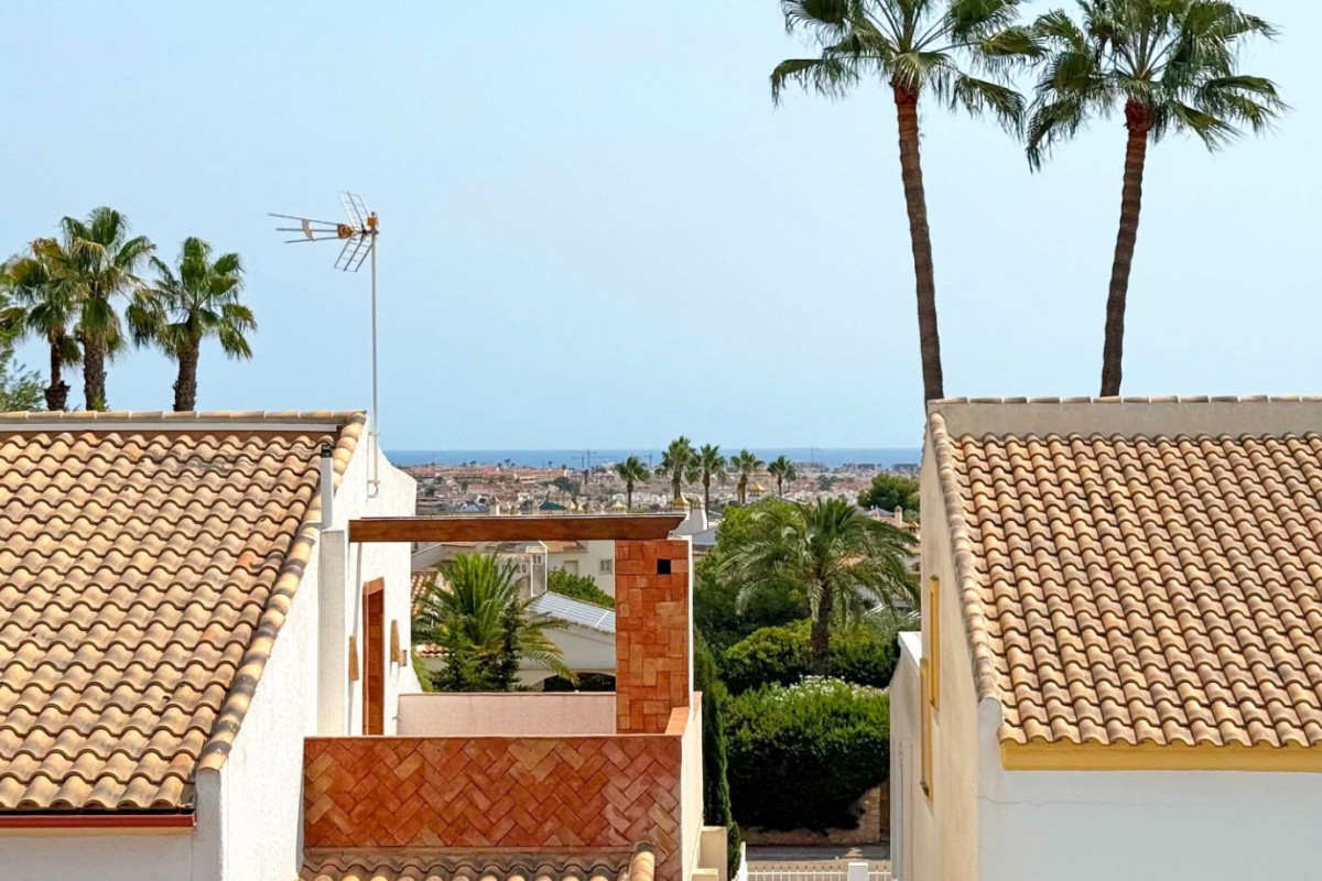 Herverkoop - Vrijstaande Villa - Orihuela Costa - Villamartin