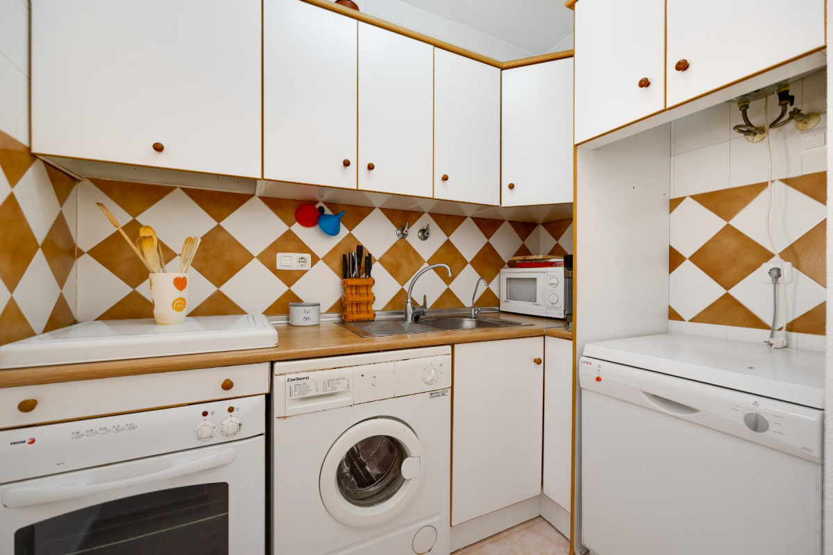Herverkoop - Appartement - Torrevieja - playa de los naufragos