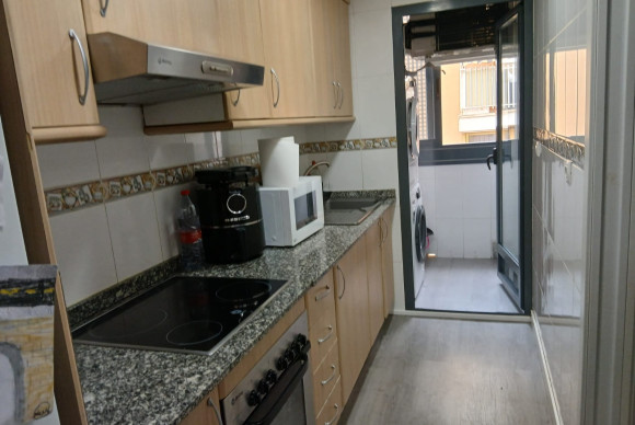 Resale - Apartment / flat - Villajoyosa