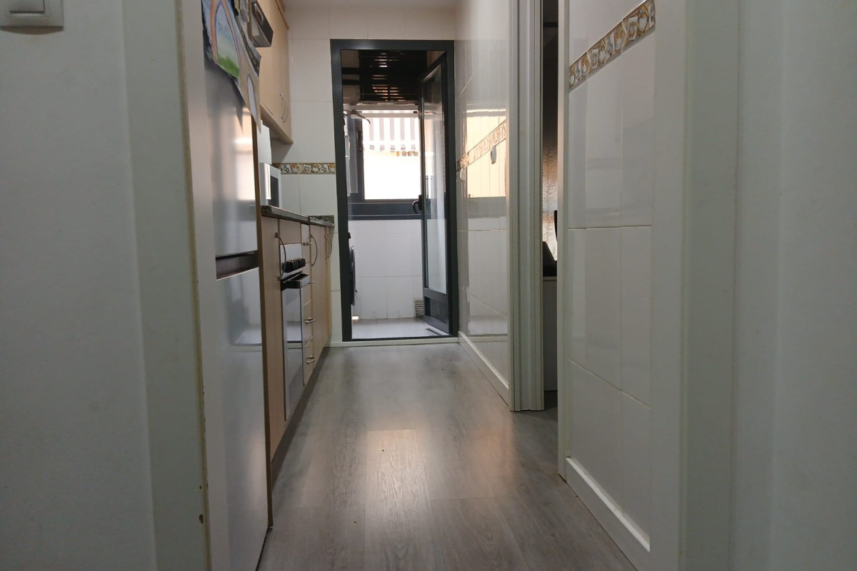 Resale - Apartment / flat - Villajoyosa