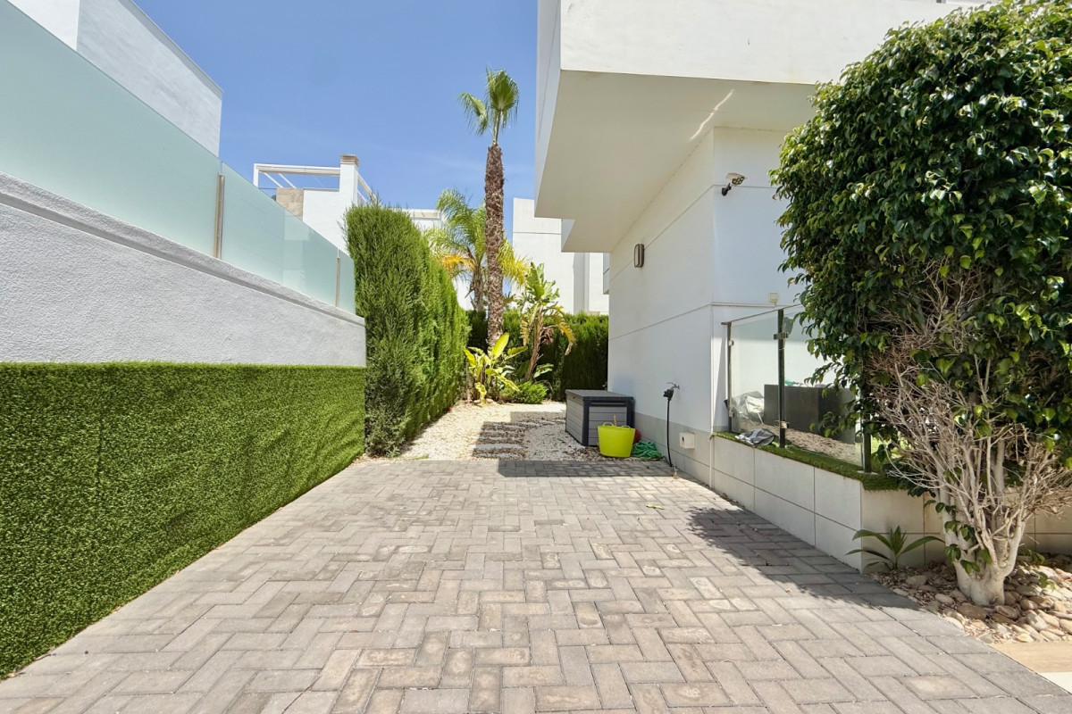 Herverkoop - Vrijstaande Villa - Ciudad Quesada - Doña Pepa