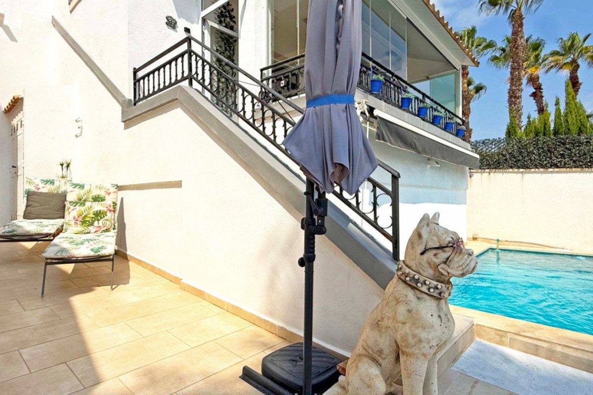 Herverkoop - Vrijstaande Villa - Orihuela Costa - Villamartin