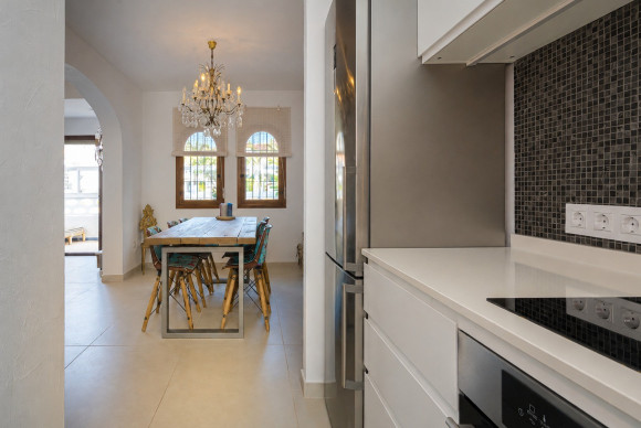 Resale - Townhouse - Albir - center
