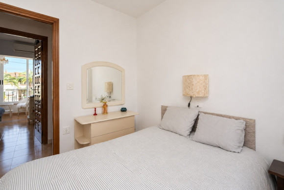 Resale - Townhouse - Albir - center