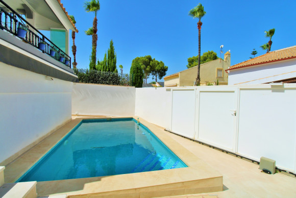 Revente - Villa - Villamartin