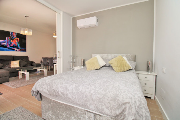 Herverkoop - Appartement  - Villamartin