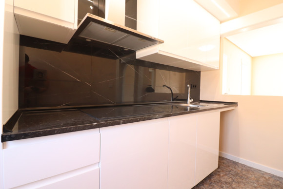 Herverkoop - Appartement  - Orihuela Costa - Punta Prima