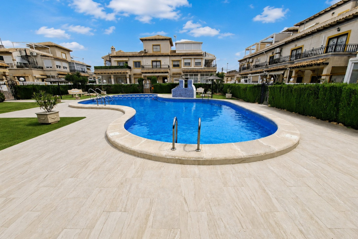Herverkoop - Appartement  - Orihuela Costa - Punta Prima