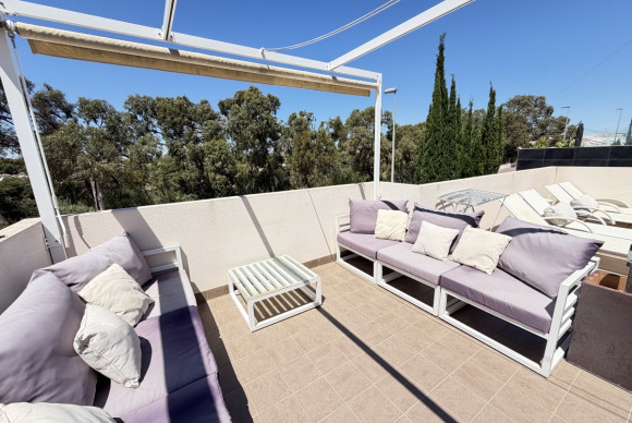 Herverkoop - Vrijstaande Villa - Orihuela Costa - Mil Palmeras
