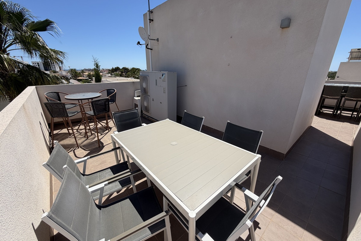 Herverkoop - Vrijstaande Villa - Orihuela Costa - Mil Palmeras