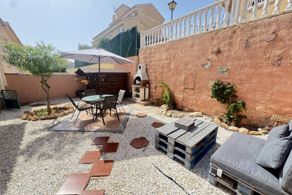 Herverkoop - Vrijstaande Villa - Orihuela Costa - Villamartin