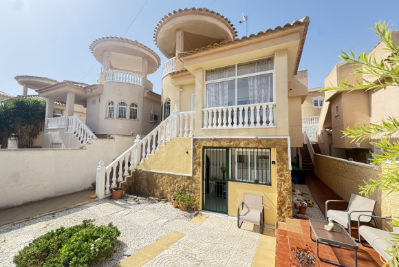 Herverkoop - Vrijstaande Villa - Orihuela Costa - Villamartin