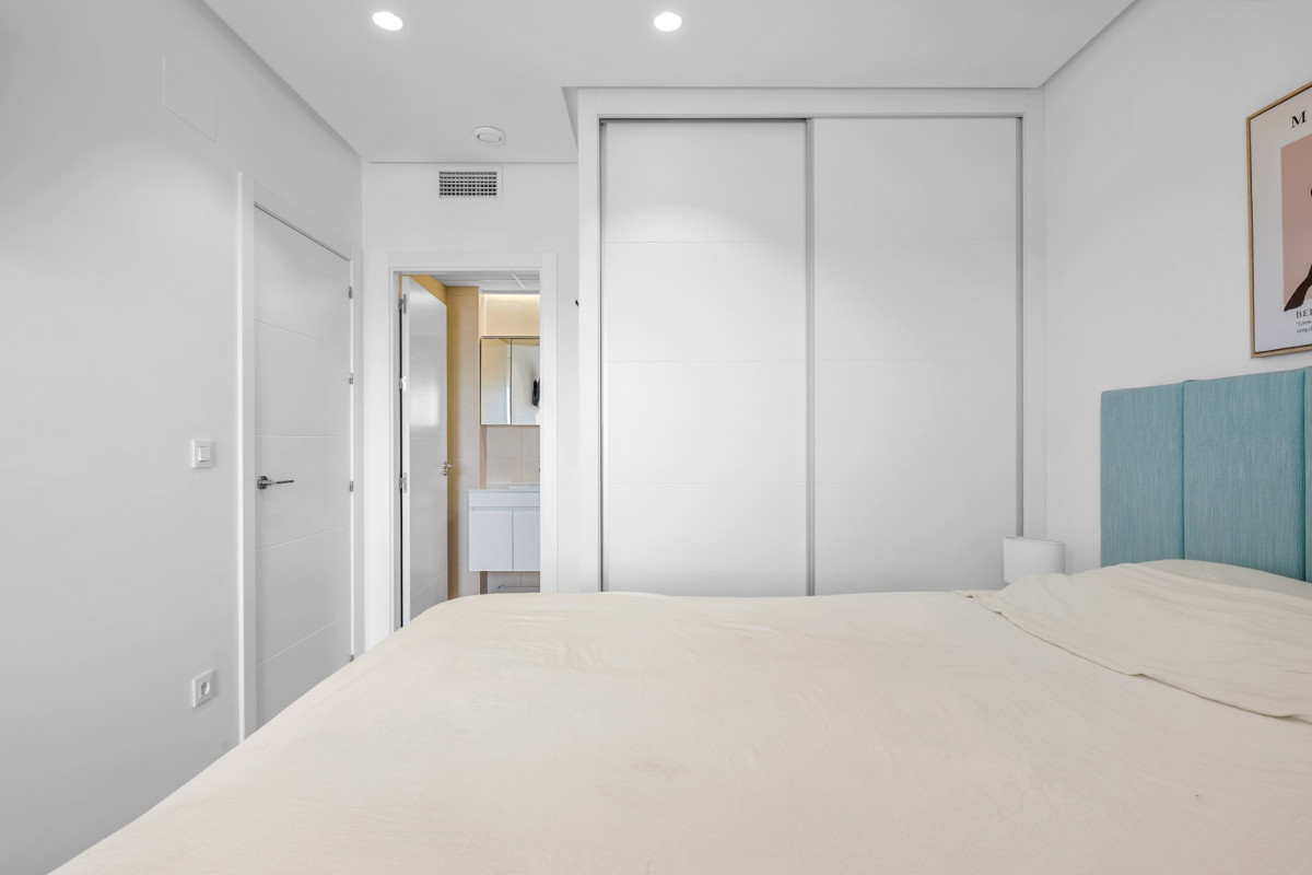 Herverkoop - 1. Apartment / flat - Torrevieja - Costa Blanca South