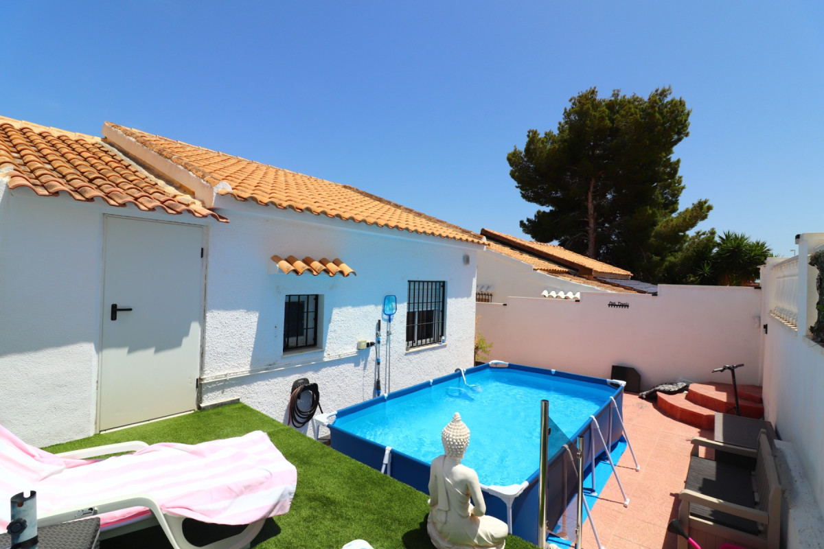 Herverkoop - Vrijstaande Villa - Orihuela Costa - Villamartin