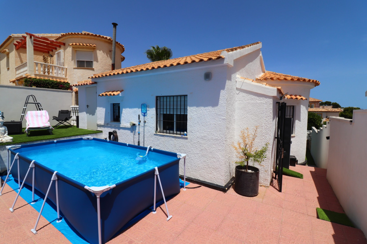 Herverkoop - Vrijstaande Villa - Orihuela Costa - Villamartin