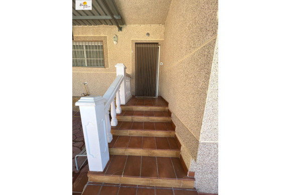 Resale - House - Godelleta - El bosque