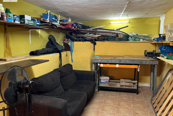 Resale - House - Godelleta - El bosque