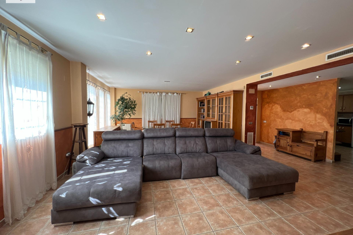 Resale - House - Godelleta - El bosque