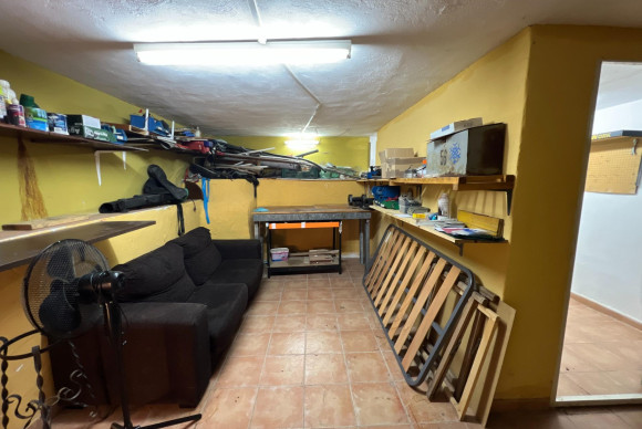 Resale - House - Godelleta - El bosque