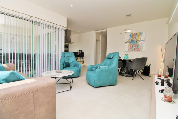 Herverkoop - Appartement  - Villamartin - Los Dolses