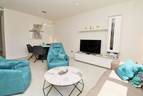 Herverkoop - Appartement  - Villamartin - Los Dolses