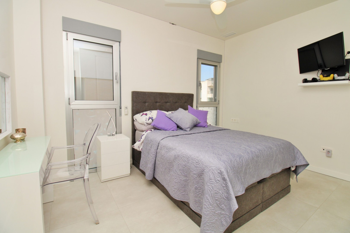 Herverkoop - Appartement  - Villamartin - Los Dolses
