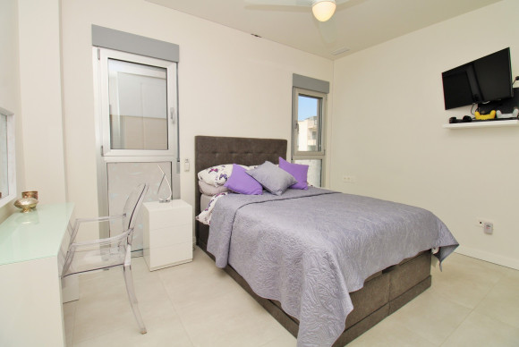 Herverkoop - Appartement  - Villamartin - Los Dolses