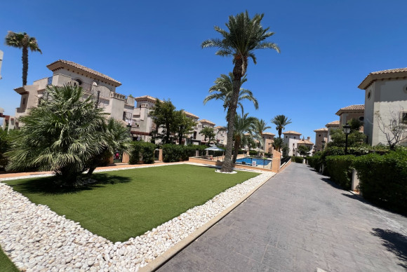 Herverkoop - Villa - Algorfa - La Finca Golf Resort